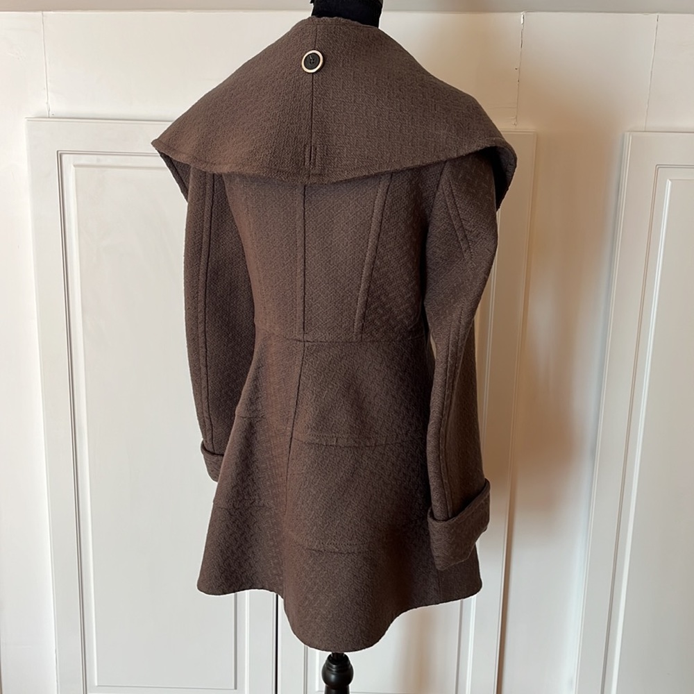Karen Millen Coat - Picture 4 of 12